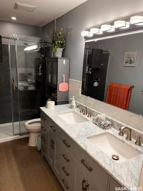 Property Photo:  216 2nd Avenue  SK S0L 3L0 