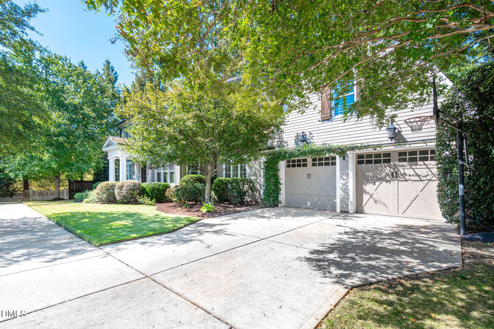 Property Photo: 1216 Pinehurst Drive NC 27517
