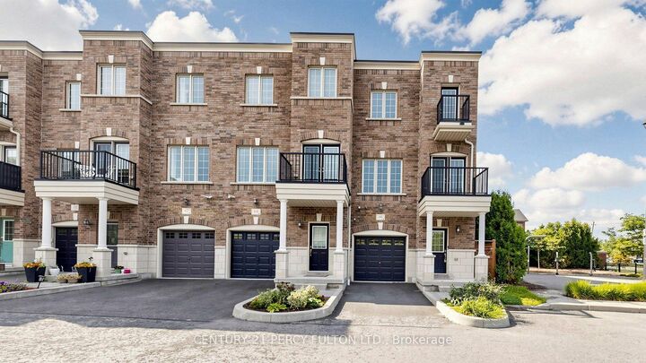 Property Photo:  64 Ferris Square  ON L1E 0J2 