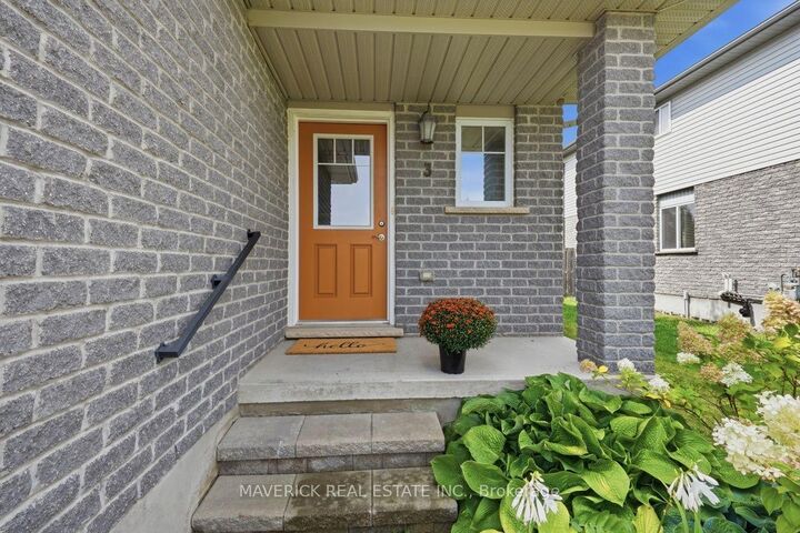 Property Photo:  3 Leesboro Trail  ON N0M 2P0 
