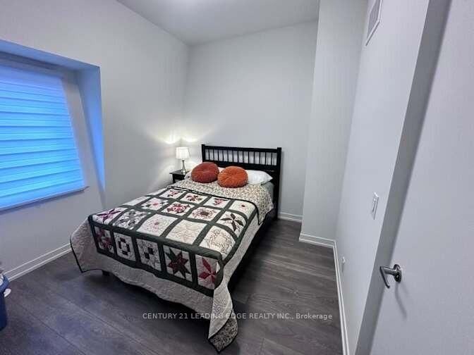 Property Photo:  9 Spruce Pines Crescent Room 4  ON M4A 0A9 