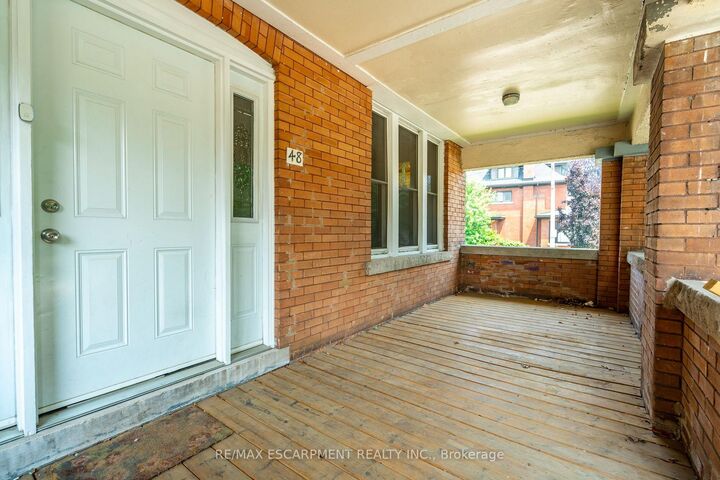 Property Photo:  48 Burris Street 1  ON L8M 2J4 