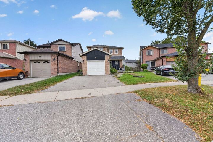 Property Photo:  86 Tams Drive  ON L1Z 1A5 