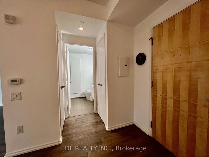 Property Photo:  45 Charles Street 805  ON M4Y 1S2 