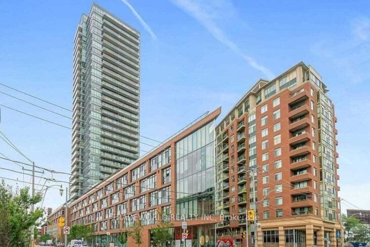 Property Photo: 33 Mill Street 1705 ON M5A 3R3