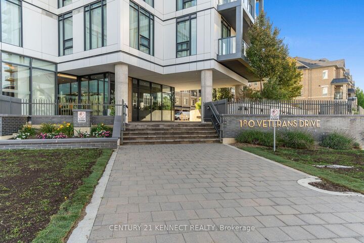 Property Photo:  180 Veterans Drive 101  ON L7A 1H2 