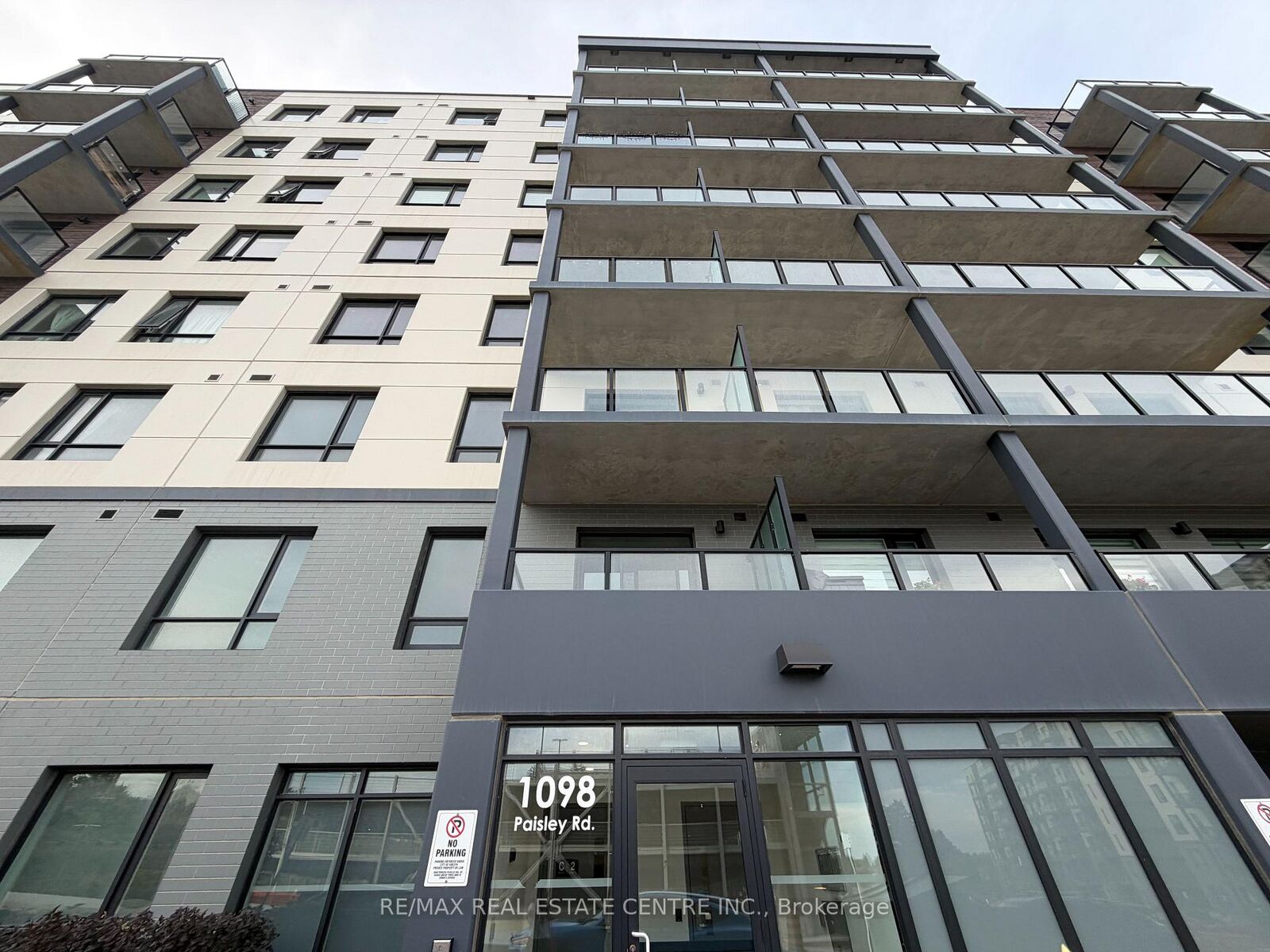 Property Photo:  1098 Paisley Road #105A  ON N1K 0E3 