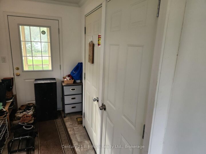 Property Photo:  12 Shannon Street Lower  ON L3V 6L7 