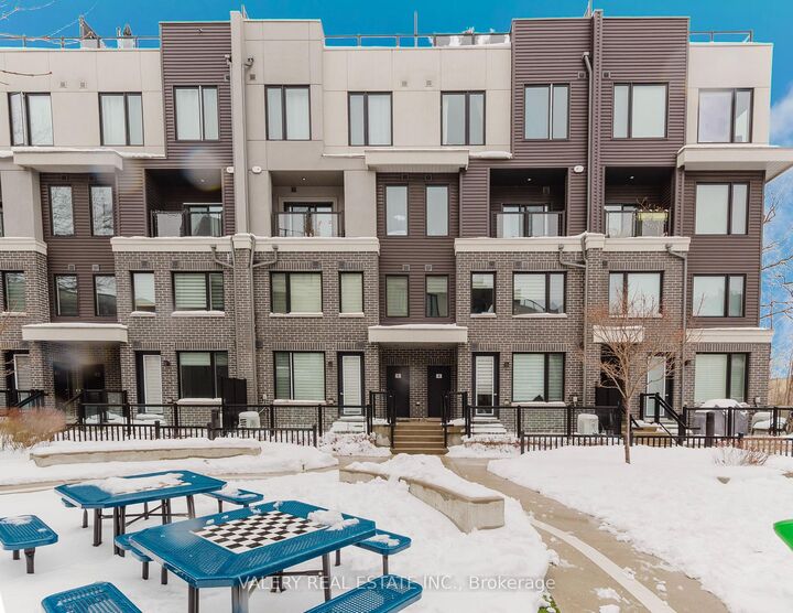 Property Photo:  3492 Widdicombe Way 16  ON L5L 0B8 