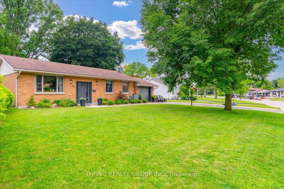 Property Photo:  29 Southland Drive  ON N6P 1E5 