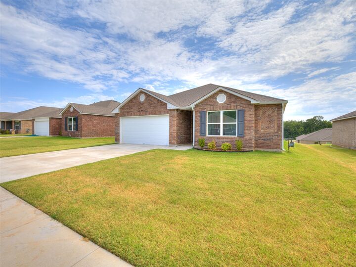 Property Photo:  15 Sunflower Street  OK 74010 