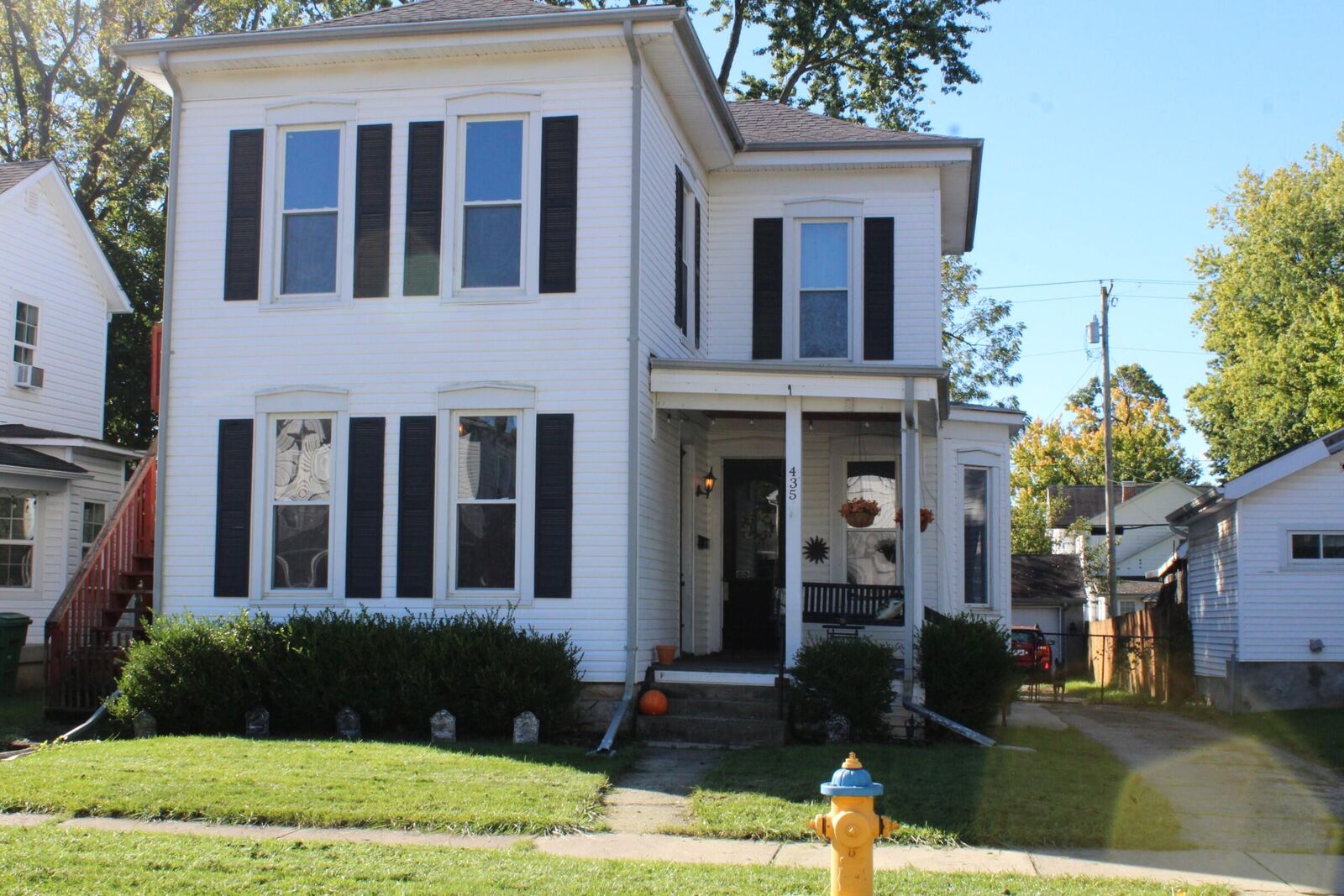 Property Photo: 435 E Church Street OH 43078