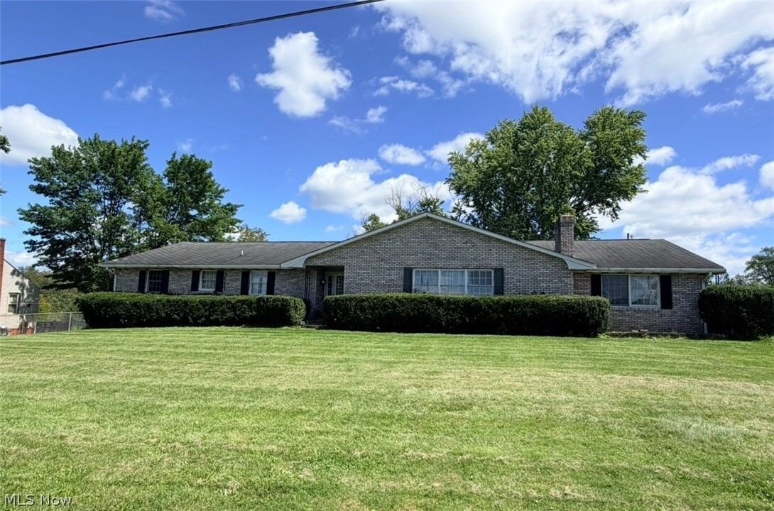 Property Photo: 156 Reichart Avenue OH 43953