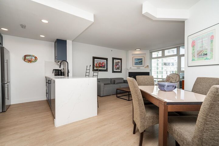 Property Photo:  189 Davie Street 906  BC V6Z 2Y1 