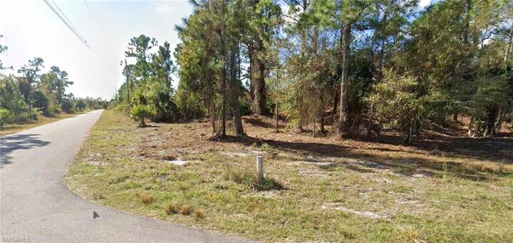 Property Photo:  6017 Rita Ave N  FL 33971 