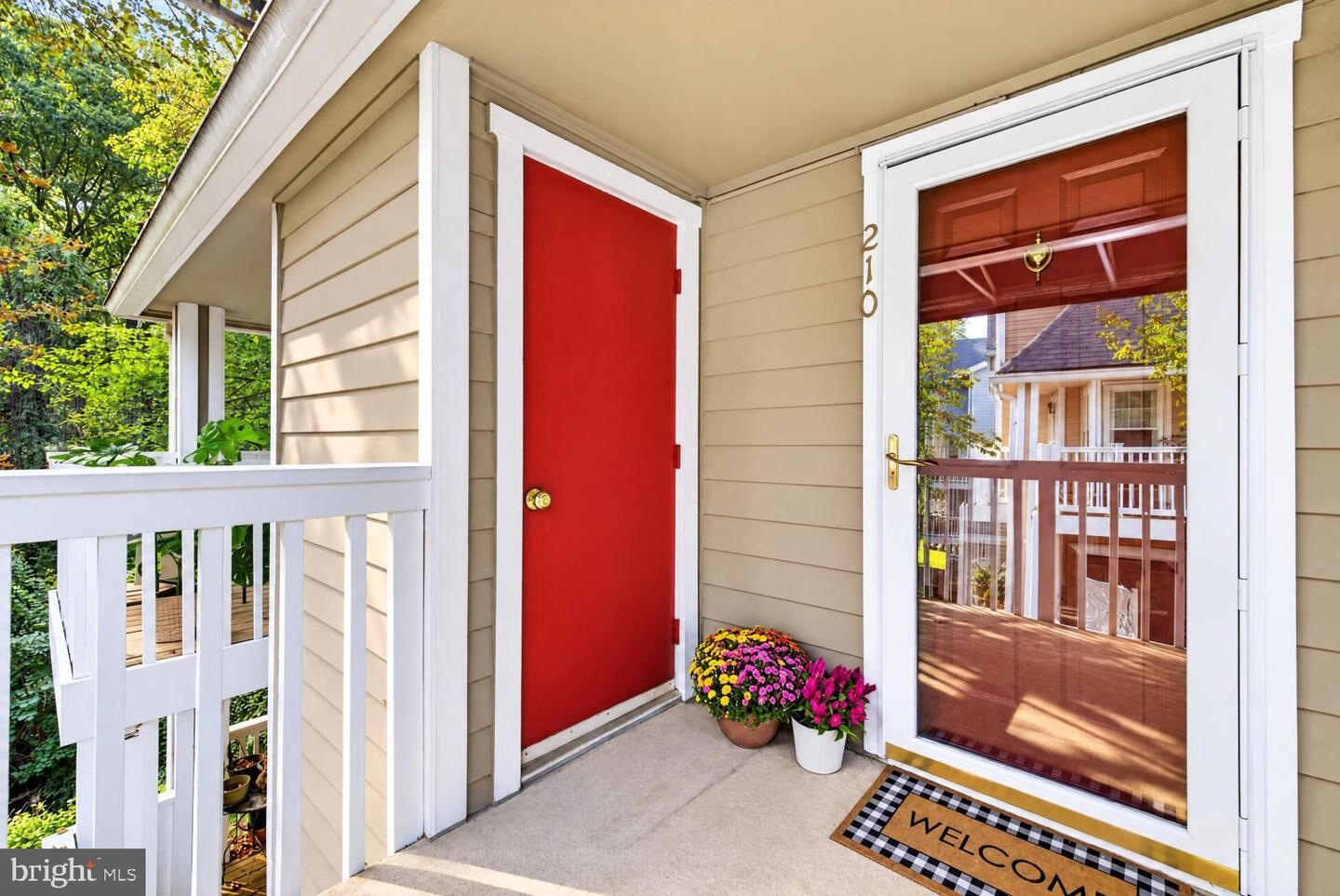 Property Photo:  5818 Inman Park Circle 210  MD 20852 