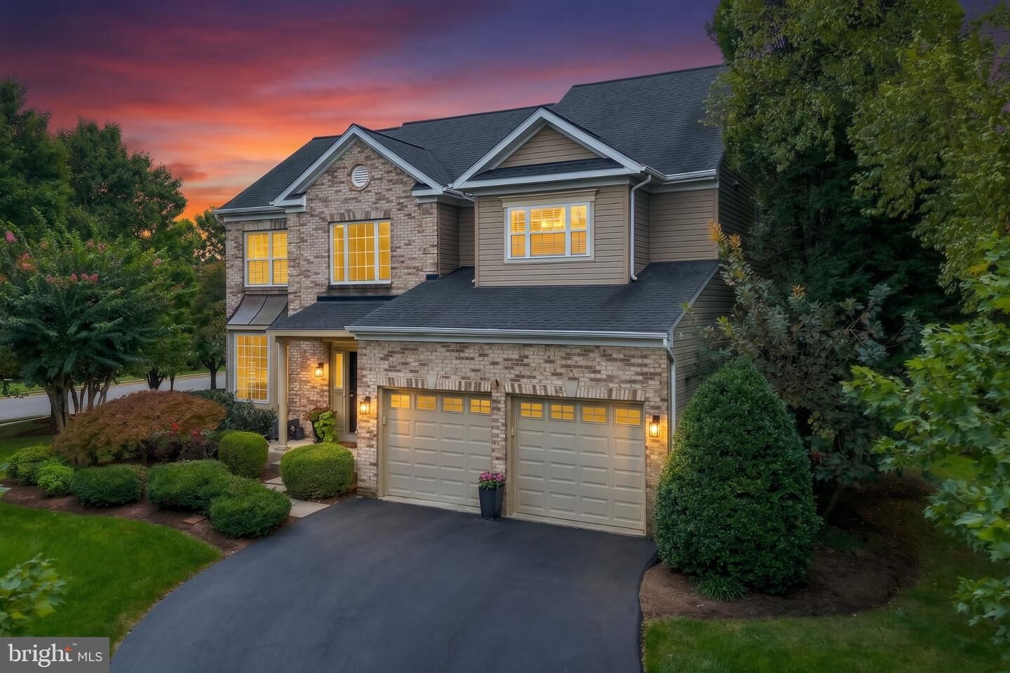 Property Photo:  608 Shanks Evans Road NE  VA 20176 