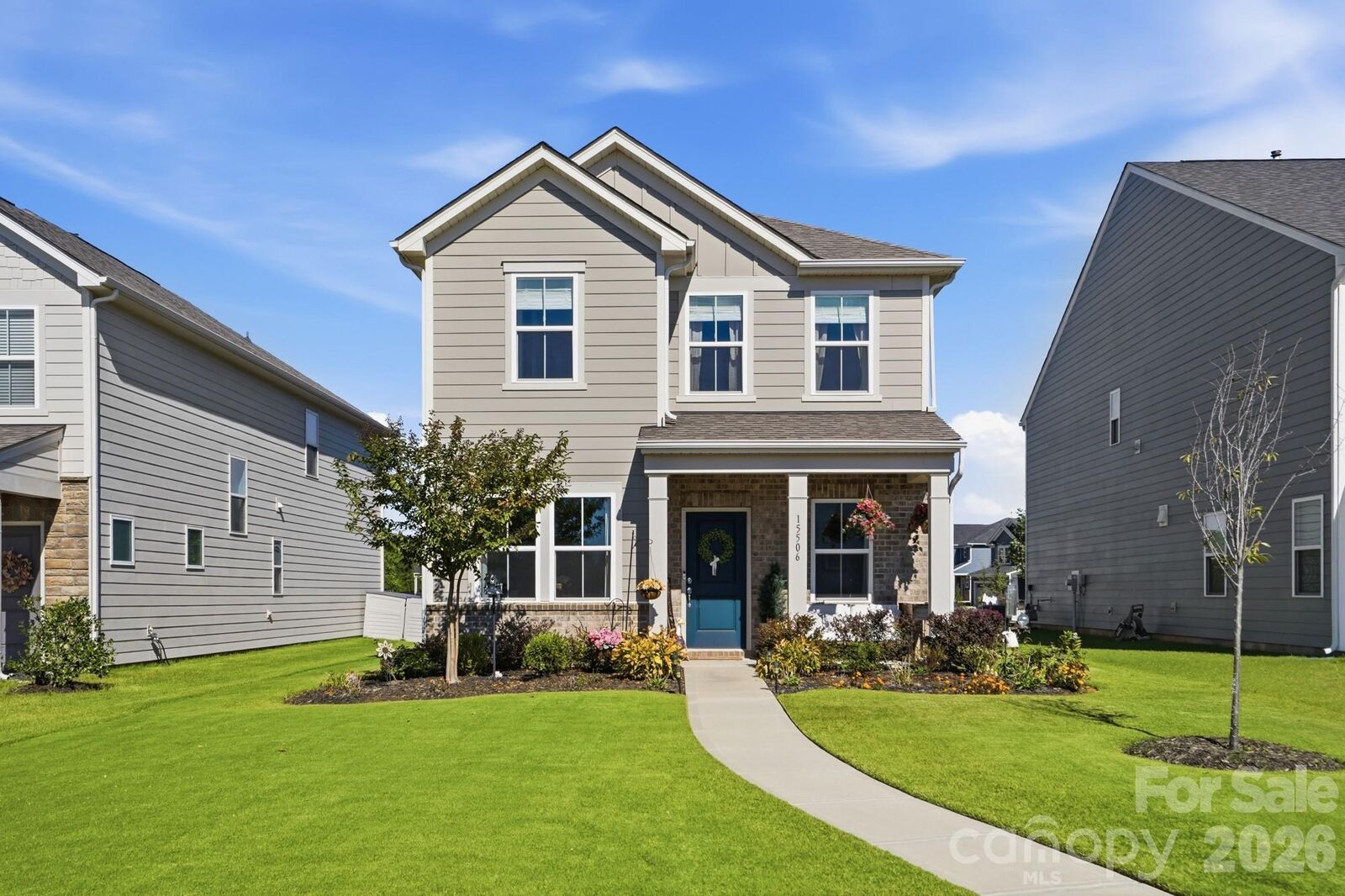 Property Photo:  15506 Parkside Crossing Drive  NC 28278 