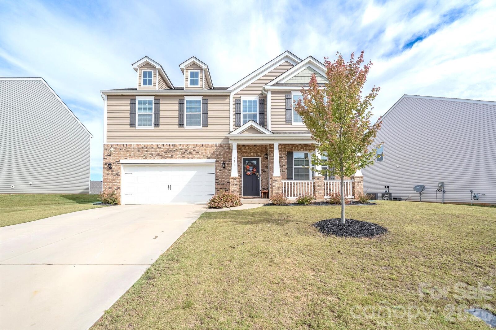 Property Photo:  121 Giant Oak Avenue  NC 28677 