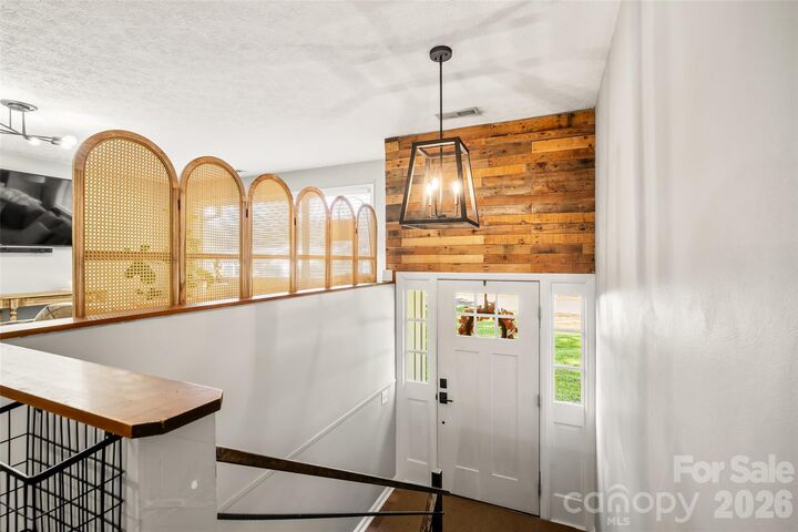 Property Photo: 67 W Sweetbriar Lane NC 28729