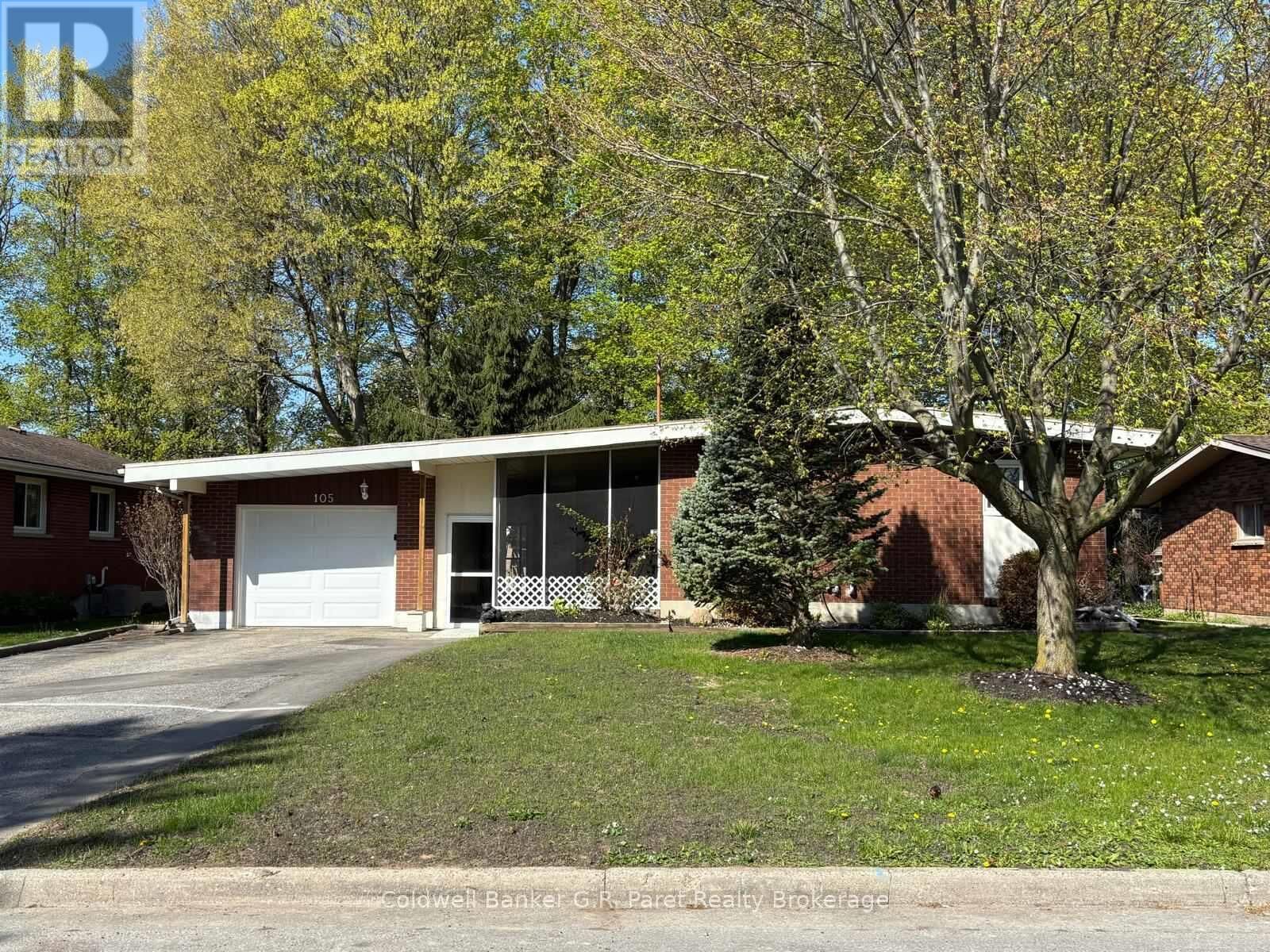 Photo de la propriété: 105 Queen Street ON N4G 3H4