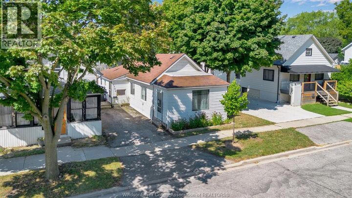 Property Photo: 198 Brock ON N9V 2G9