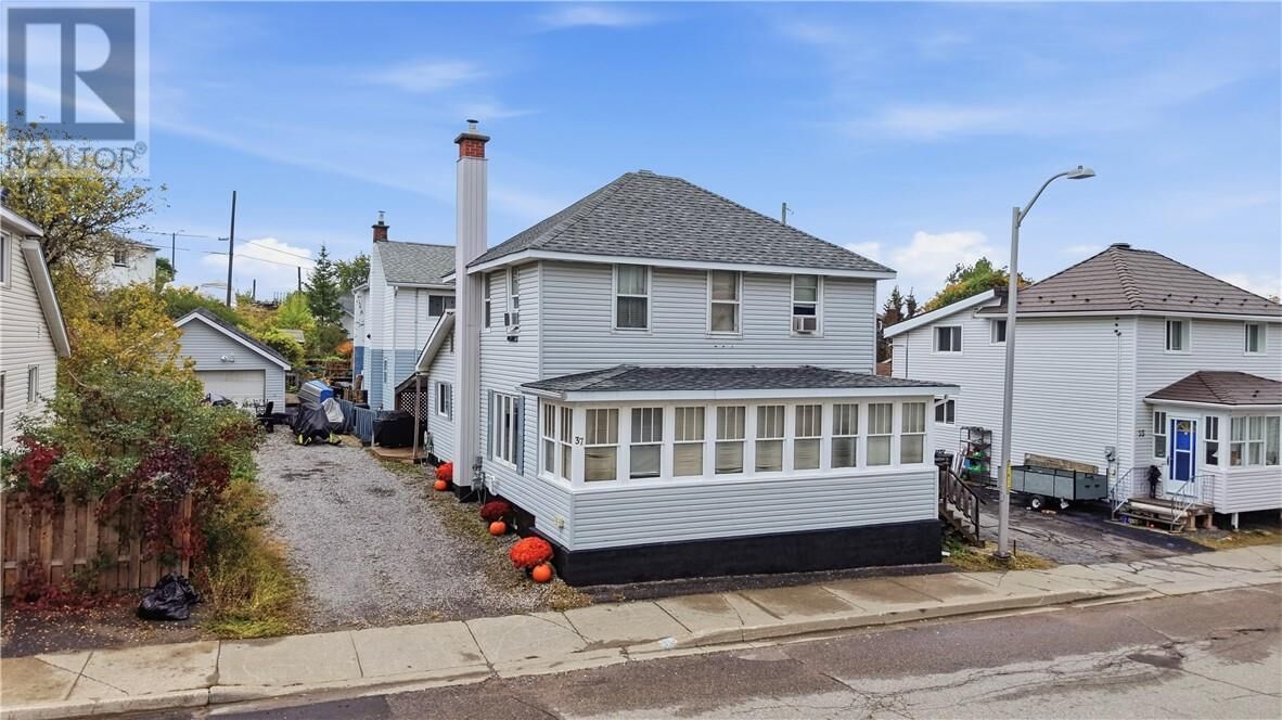 Property Photo:  37 Diorite Street  ON P0M 1N0 