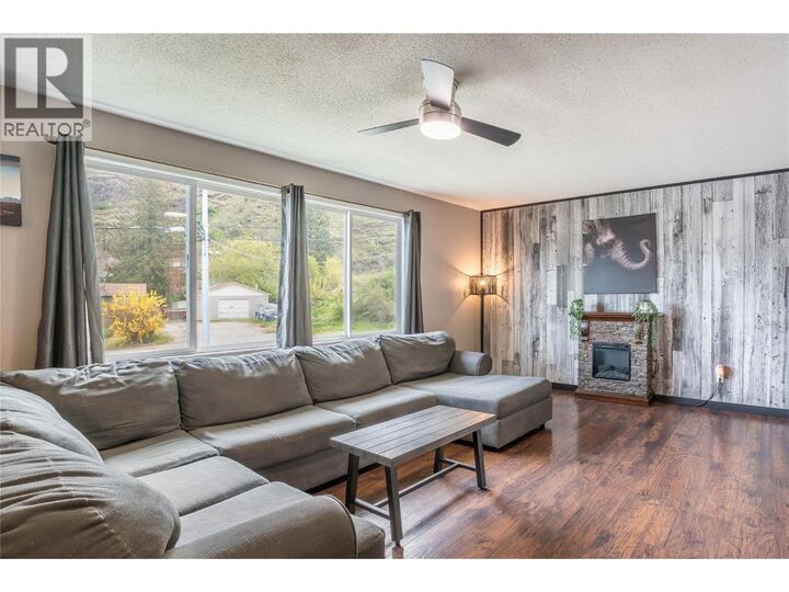 Property Photo:  12408 Campbell Crescent  BC V0H 1Z0 