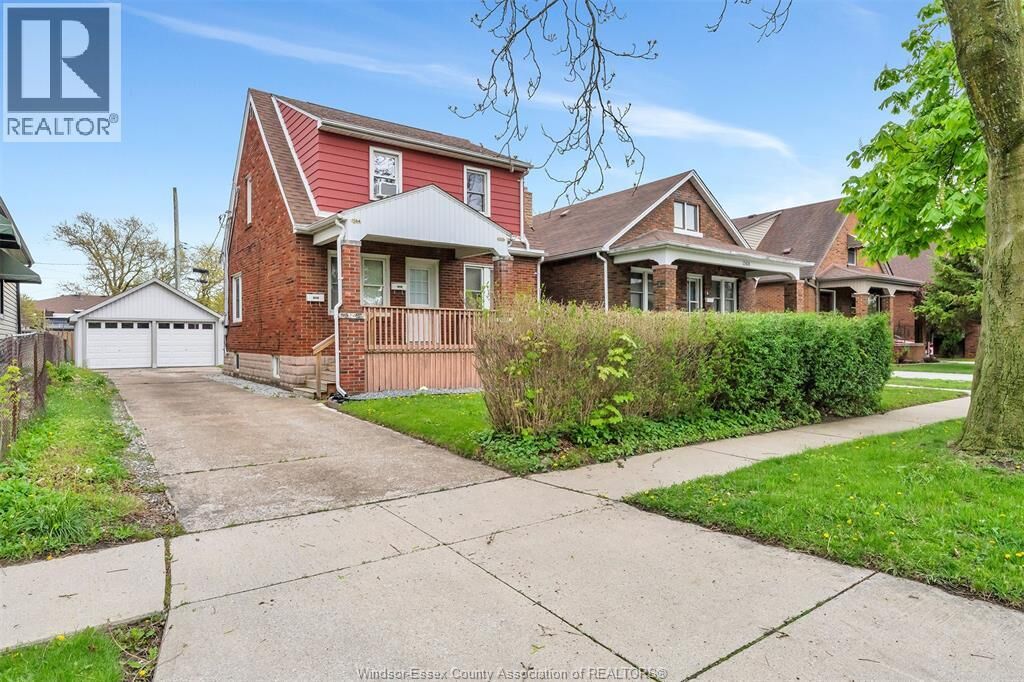 Property Photo:  1564 Alexis Road Upper  ON N8Y 4P2 