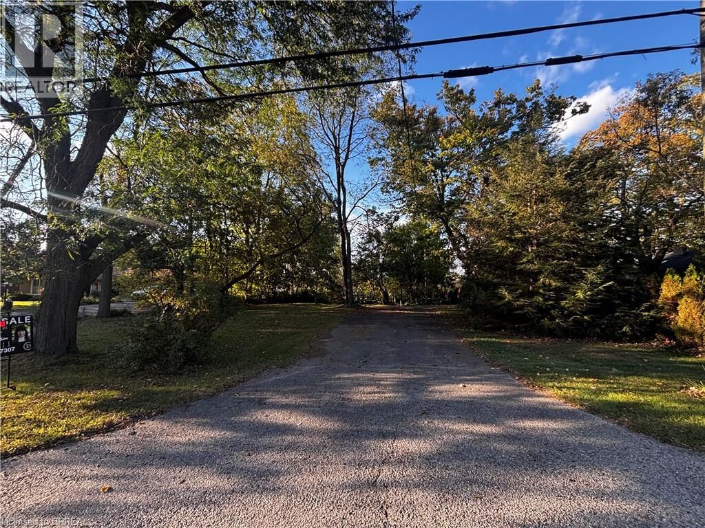 Property Photo:  573 Mount Pleasant Road  ON N3T 5L5 