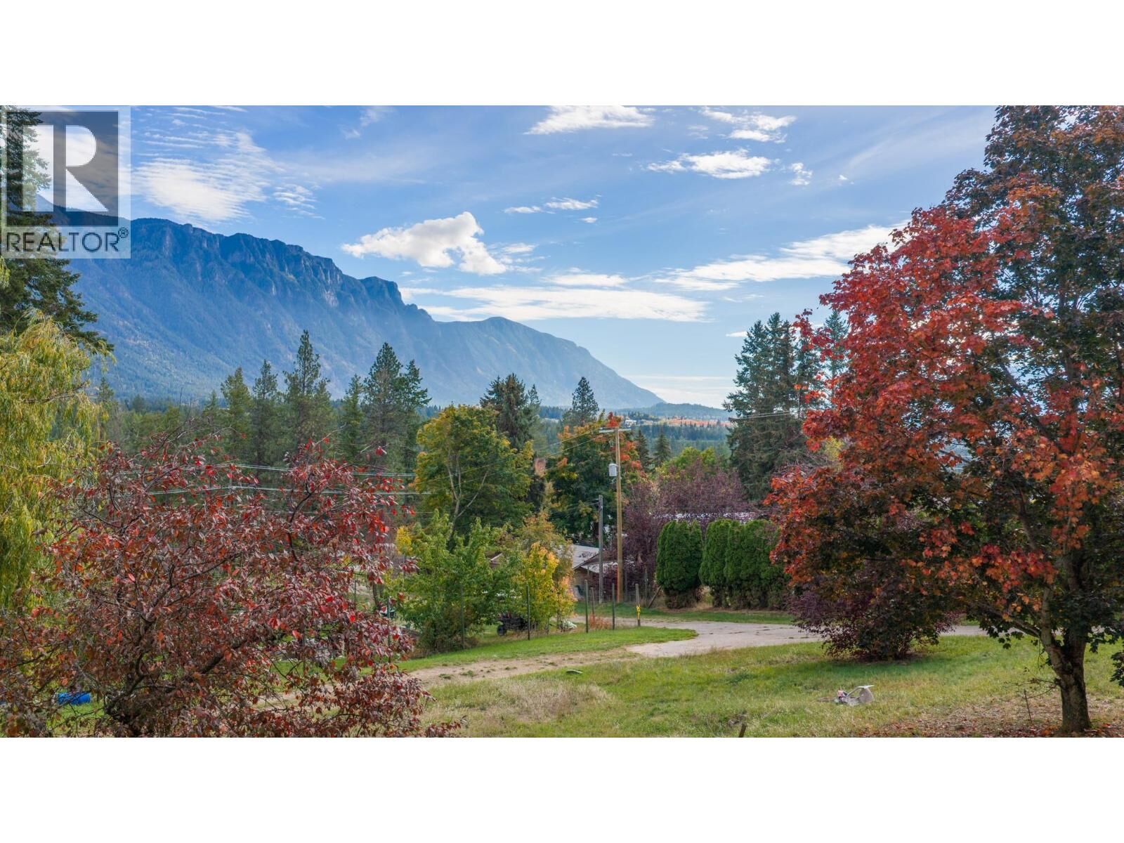 Property Photo:  3930 3 Highway  BC V0B 1K0 