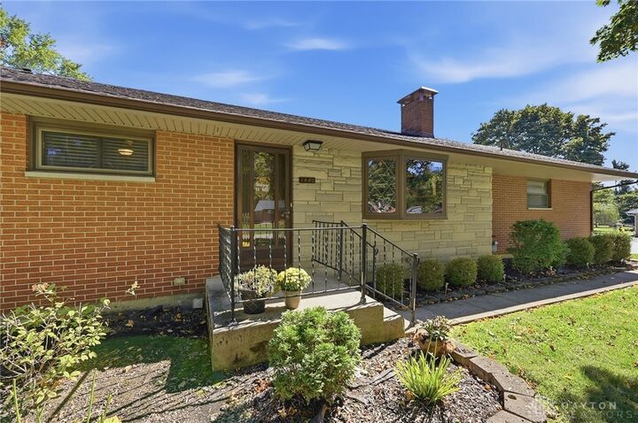 Property Photo:  1440 Howell Road  OH 45434 