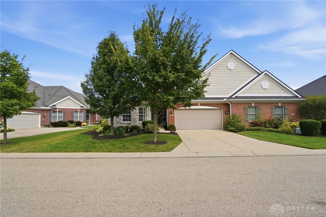 Property Photo:  637 Legendary Way  OH 45458 