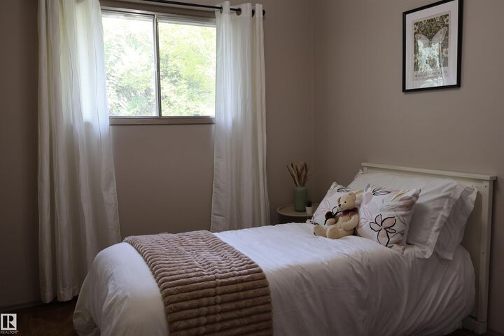 Property Photo:  3819 115 Avenue NW  AB T5W 0V2 