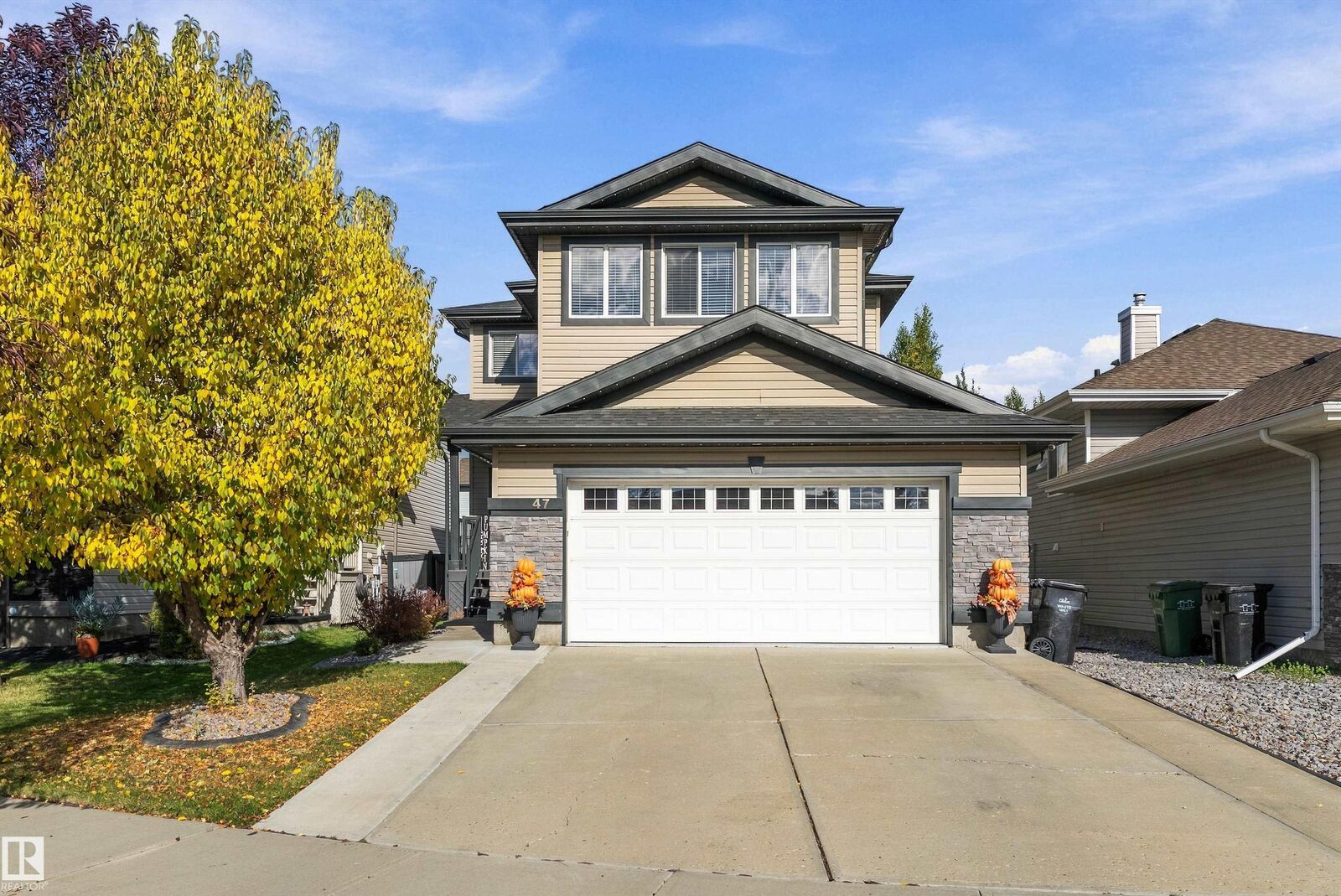 Property Photo:  47 Birchmont Drive  AB T9E 8S4 