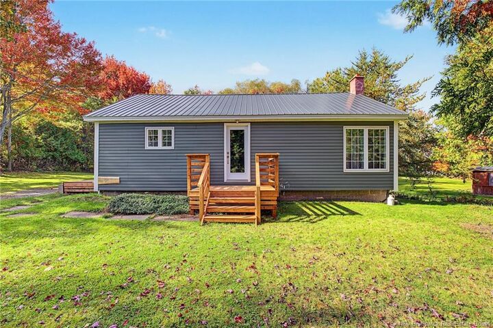 Property Photo:  26 Chestnut Street  NB E4B 3L5 