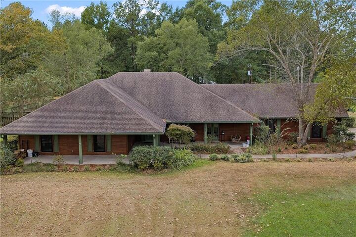 Property Photo:  7958 Gum Springs Road  LA 71404 