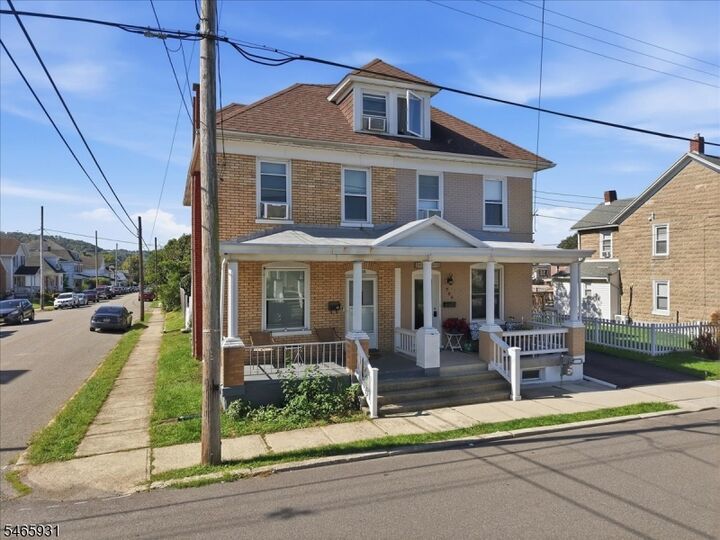 Property Photo:  708 Columbus Ave  NJ 08865 