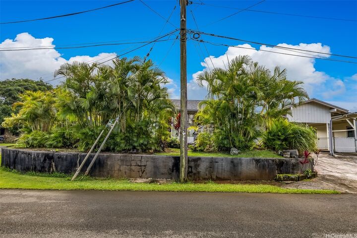 Property Photo:  45-322 Pikoiloa Place  HI 96744 