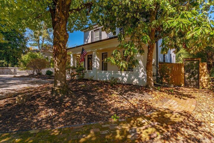 Property Photo:  2418 Lincoln Avenue  IN 47714 