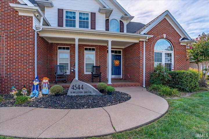 Property Photo:  4544 Rawlston Drive  IN 47630-2308 