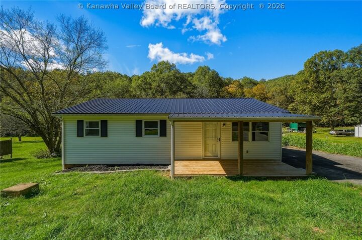 Property Photo:  855 N Claylick Road  WV 26164 