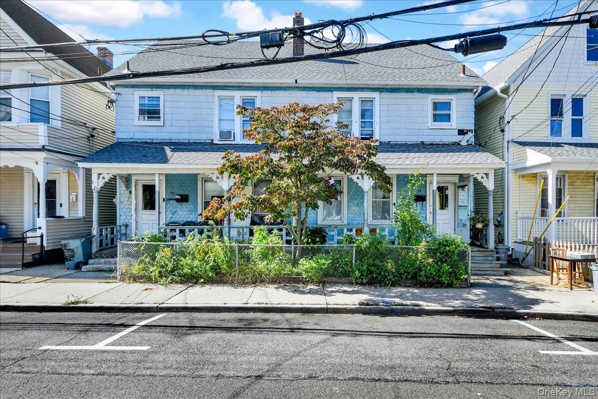 Property Photo:  35 Kendall Avenue  NY 10591 