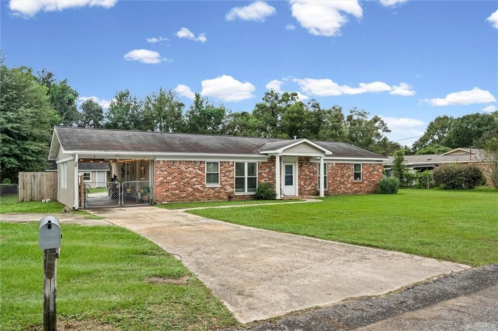 Property Photo:  6571 Sandra Drive  AL 36582 