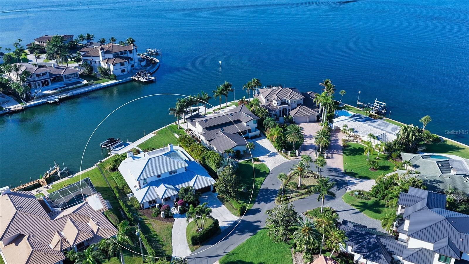 Property Photo: 7689 Cove Terrace FL 34231
