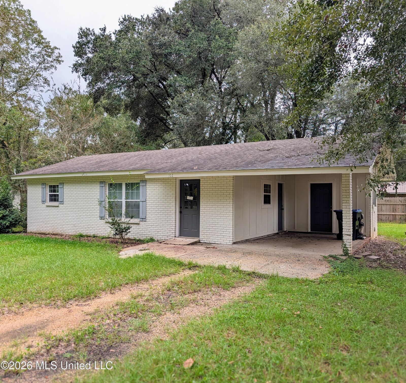 Property Photo: 102 Meadow Street MS 39452