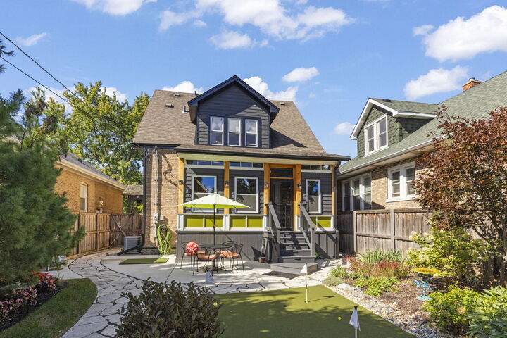 Property Photo: 2125 N Neva Avenue IL 60707