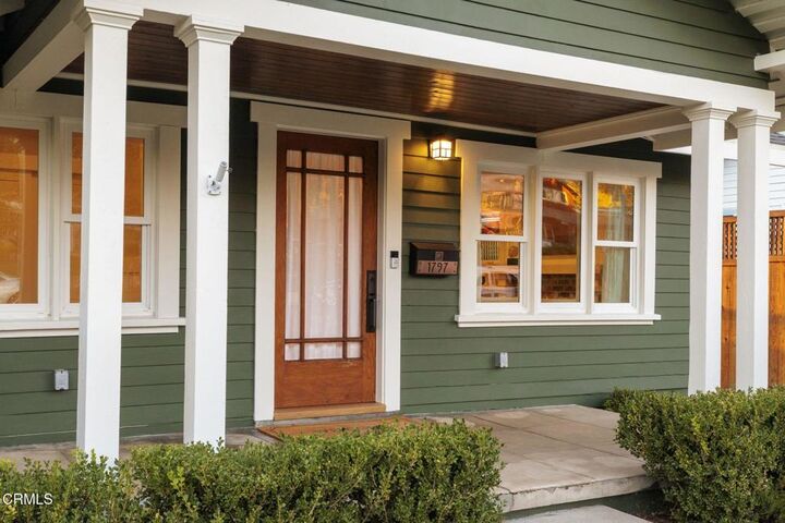 Property Photo:  1797 Walworth Avenue  CA 91104 