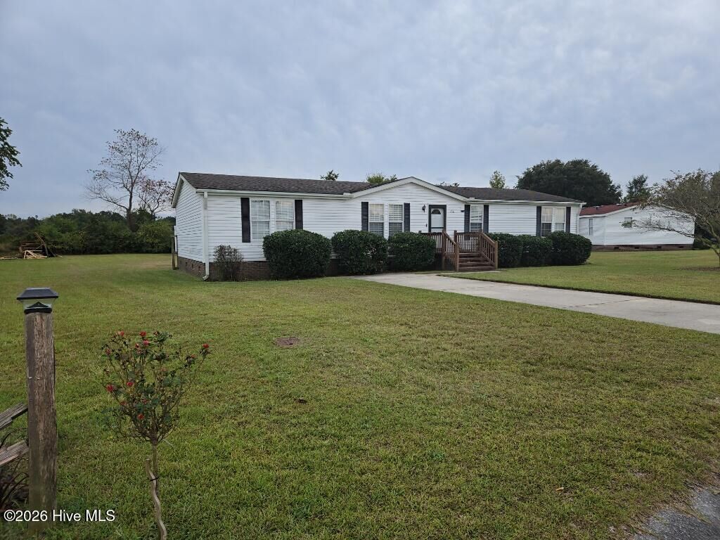Property Photo:  126 Rainmaker Drive  NC 28540 