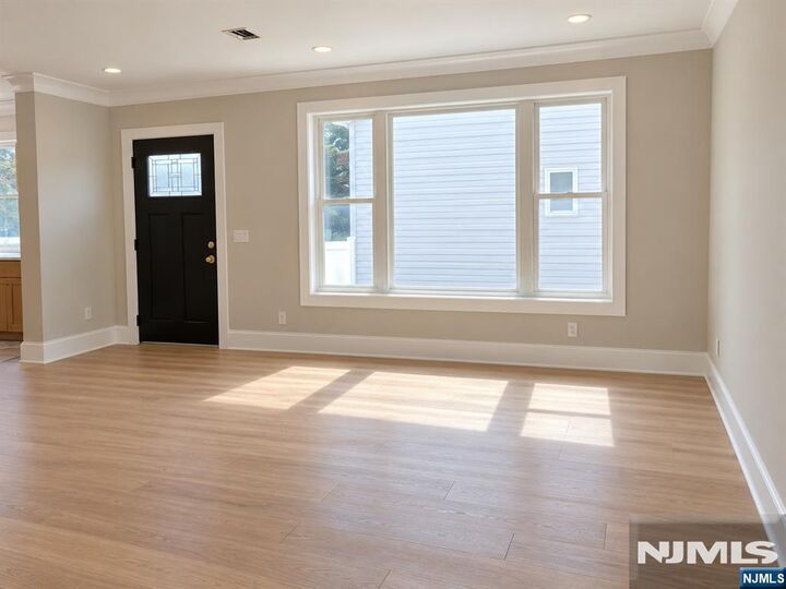 Property Photo:  80 Tuttle Street  NJ 07057 